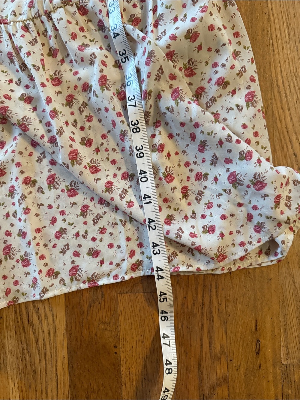 Feminine Carly Jean Los Angeles Dress - Picture 8 of 8